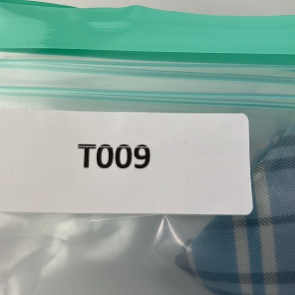 Men's Merona blue plaid tie - Picture 4 of 4